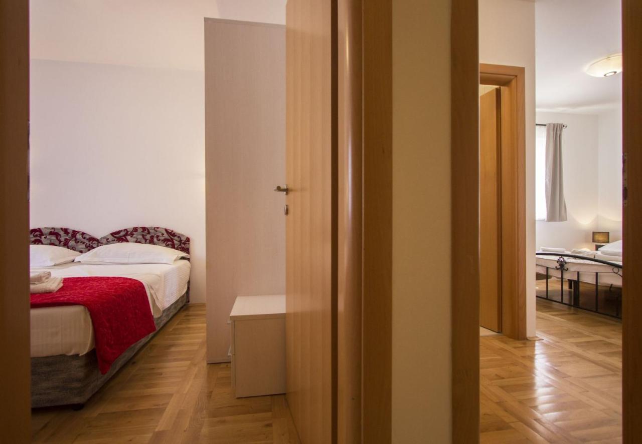 Apartments Paradise Trogir Eksteriør bilde