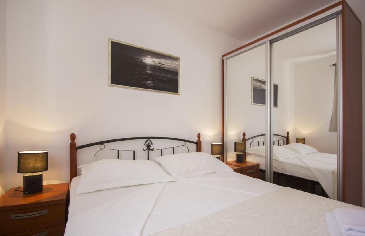 Apartments Paradise Trogir Eksteriør bilde