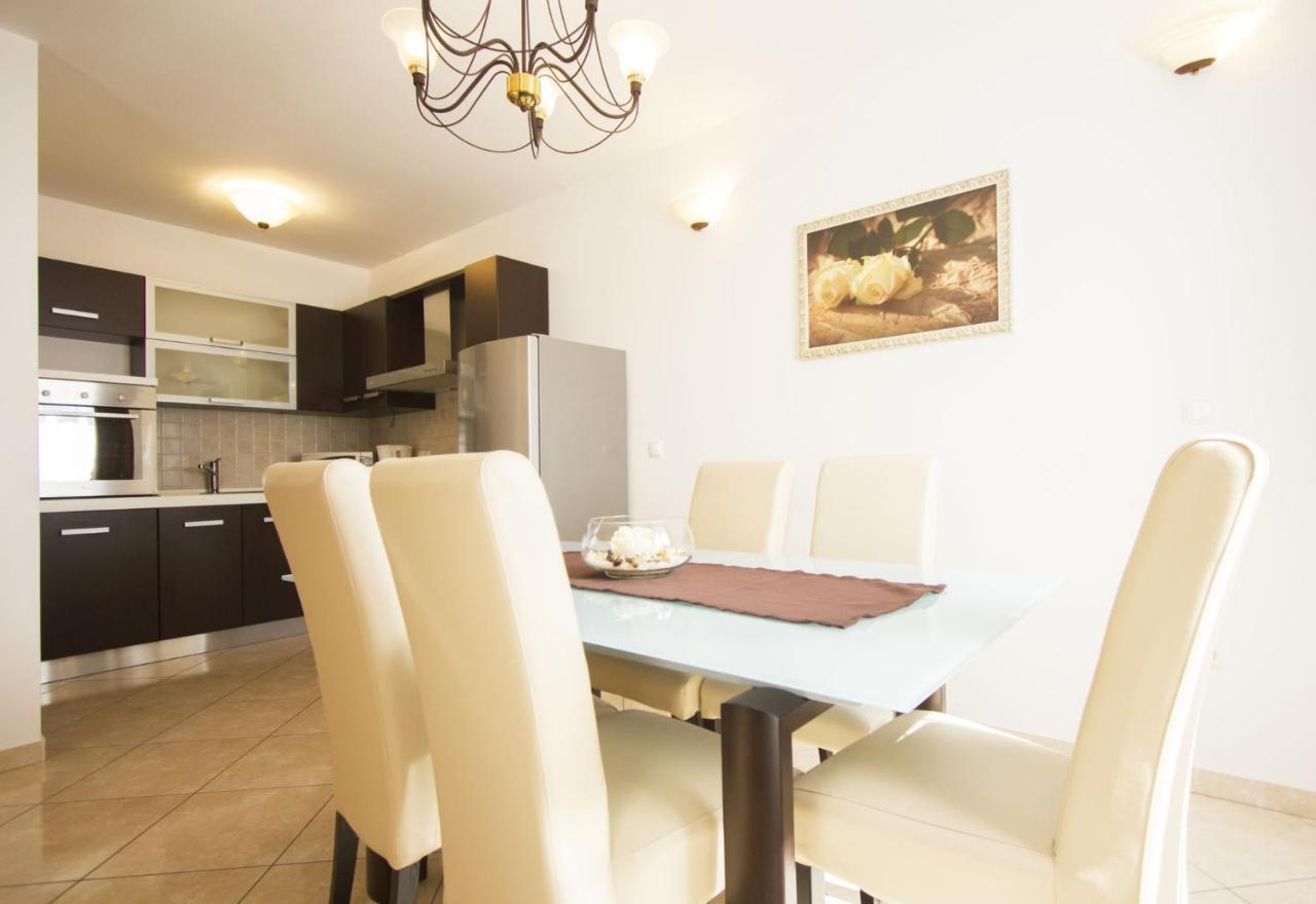Apartments Paradise Trogir Eksteriør bilde