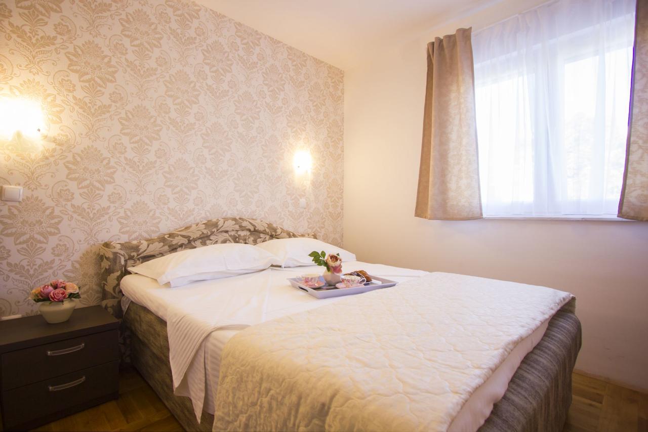 Apartments Paradise Trogir Eksteriør bilde